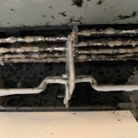 エアコンクリーニングビフォーアフター画像