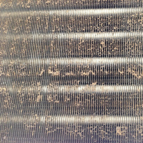 エアコンクリーニングビフォーアフター画像