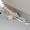 ベランダの清掃　洗剤塗布